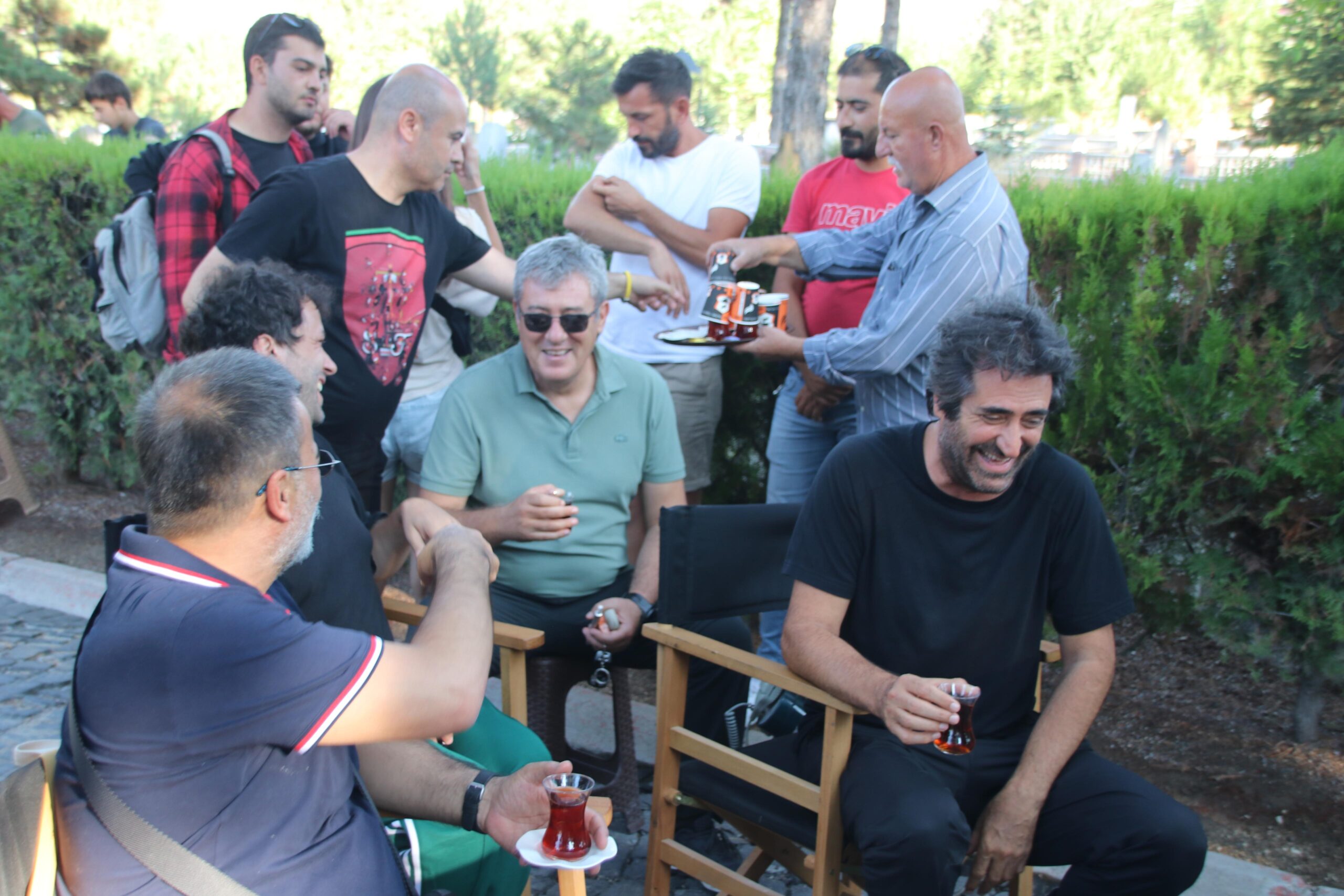 Başkan Ali Ertuğrul Bul “Güzel Aşlar Diyarı” dizi setini ziyaret etti.