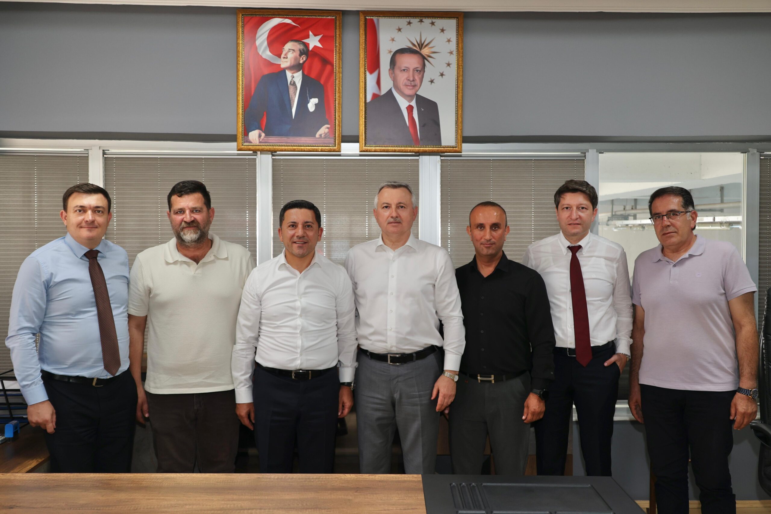 BÜYÜKELÇİ DMİTRİ CROİTOR, NİSSA BUKLET FABRİKASINI GEZDİ