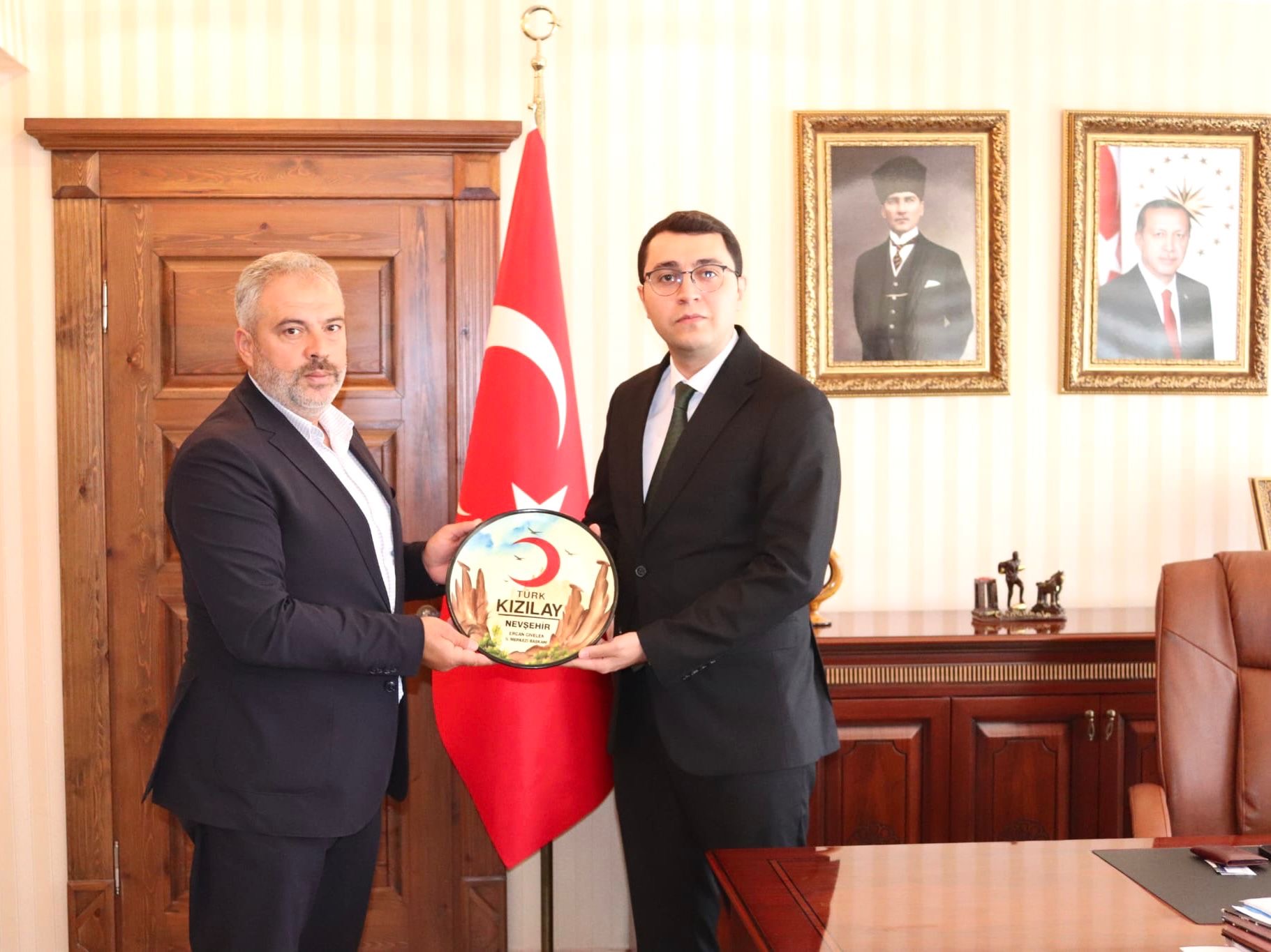 Kızılay’dan Gülşehir Kaymakamı Salih Gültekin’e Ziyaret!