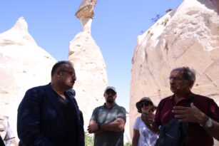 Peribacalarının korunması için Kapadokya Alan Başkanlığı, UNESCO ve ICOMOS Türkiye Milli Komisyonları ile istişare toplantısı