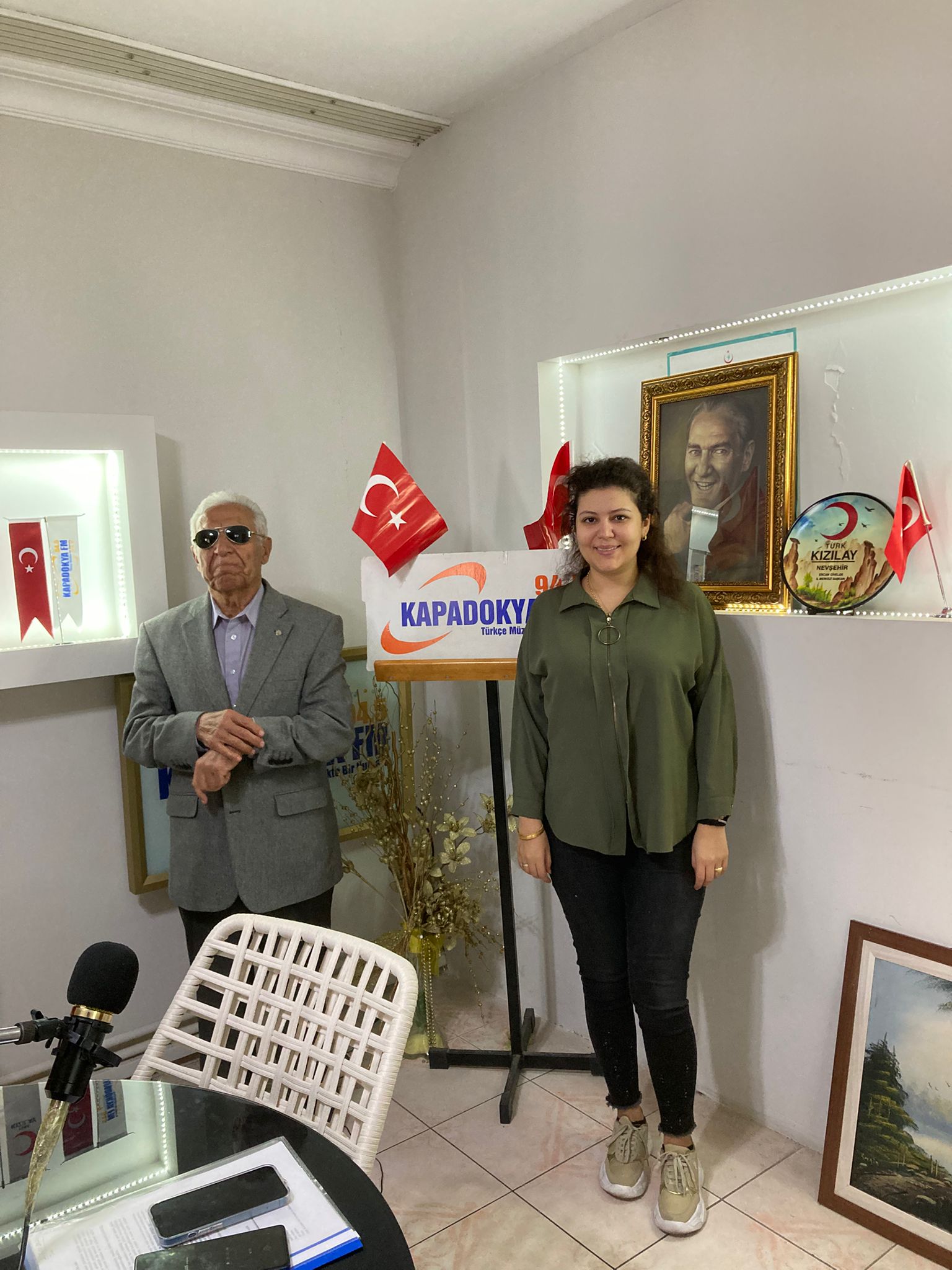 Ömer Kavak ve Psikolog Hande Karaman çocuklarda ve ergenlerde davranış ve uyum bozuklukları ile ilgili programı.