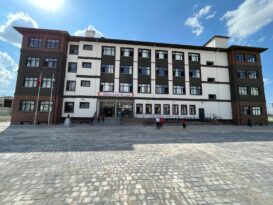 NEVŞEHİR FEVZİ DİRİKOÇ FEN LİSESİ YENİ BİNASINDA EĞİTİM ÖĞRETİME BAŞLADI
