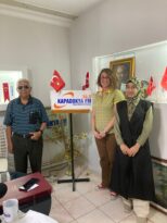 Görmeyen gözler programında Ömer Kavak Meltem Karaman ve Emine Mun Dernek faaliyetleri ile ilgili Bilgiler verdi.