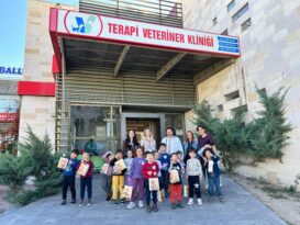 MİNİK ALTINYILDIZLI ÖĞRENCİLERDEN VETERİNER KLİNİĞİNE ZİYARET