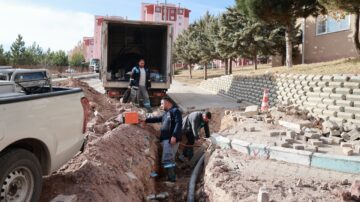 BEKDİK MAHALLESİ TOKİ 2. ETAP BÖLGESİNDE YENİLENEN İÇME SUYU HATTI DEVREYE ALINDI