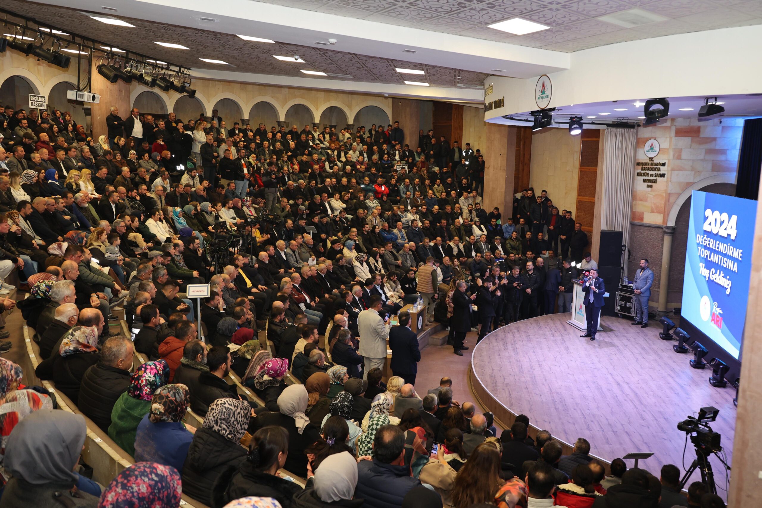 Nevşehir Belediye Başkanı Rasim Arı “Şehrin Dört Bir Yanını Şantiye Alanına Çevireceğiz”