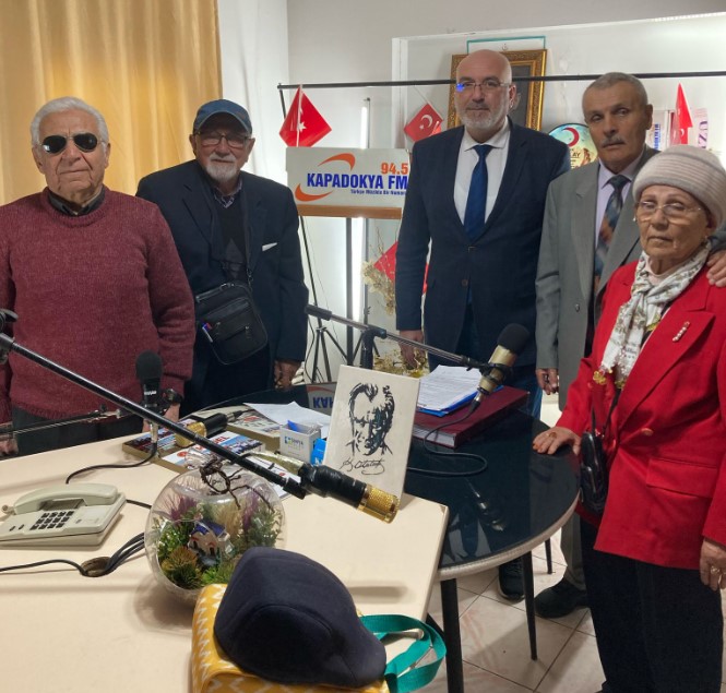 Ömer Kavak’ın Yaşlılar Haftası ve Aile Yılı olması nedeni ile Hacıbektaş Huzurevi Müdürü ve Sakinleri ile programı