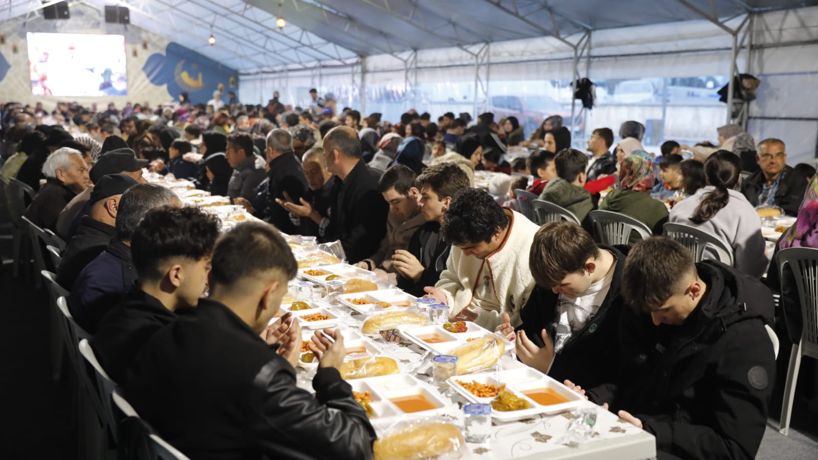 Ramazan İkliminin Gönül Sofrası Heyecanı 25. Gününde