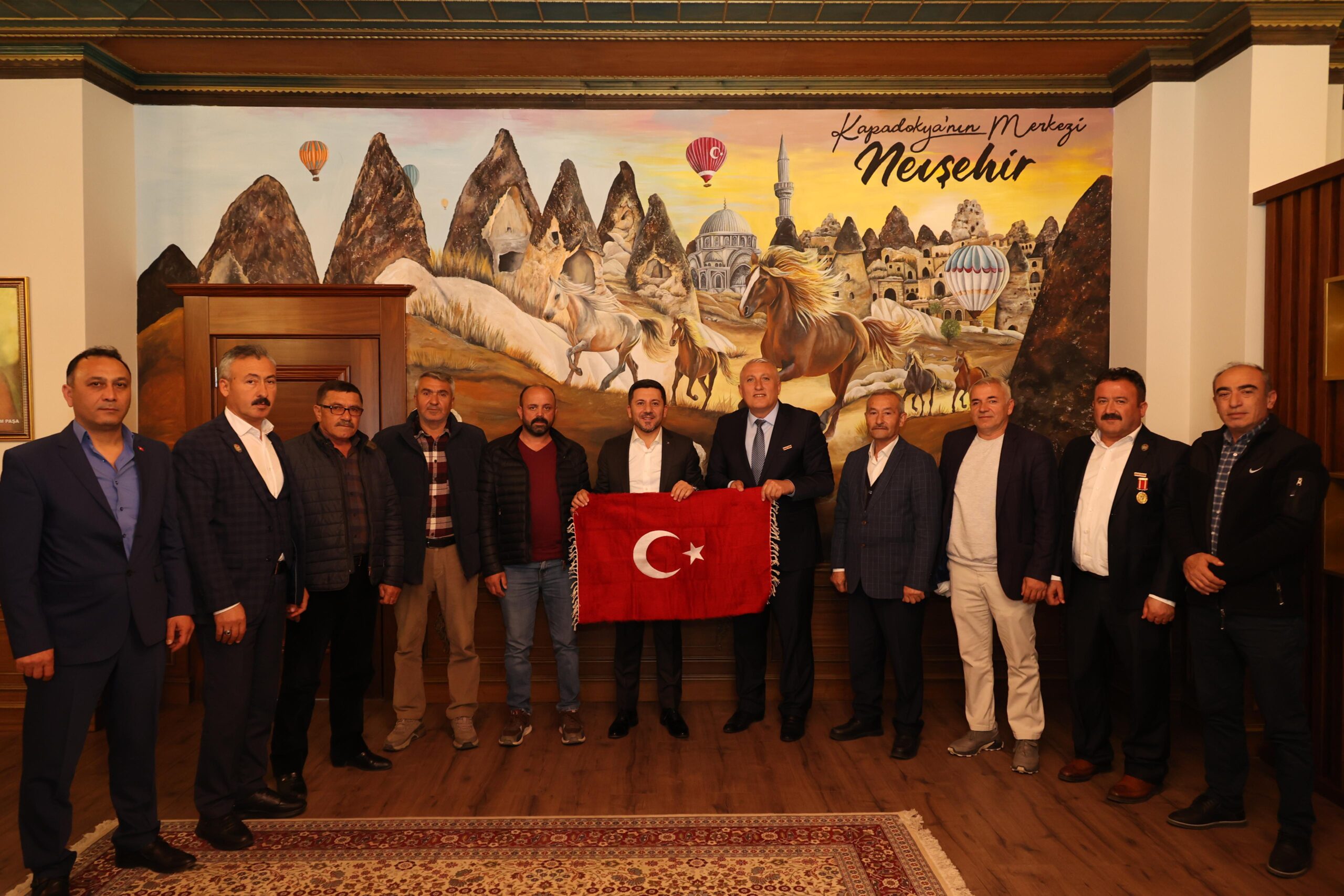 BELEDİYE BAŞKANI ARI; “ŞEHİT AİLELERİNİN VE GAZİLERİMİZİN HER ZAMAN YANINDAYIZ”