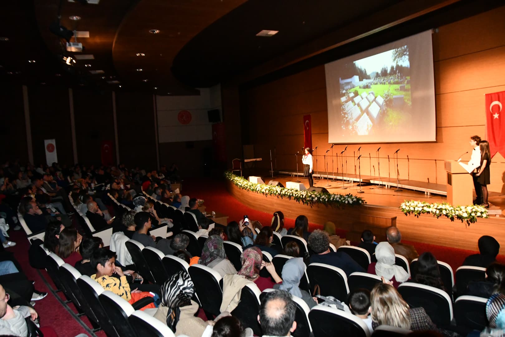 Yavuz Sultan Selim Han Ortaokulu Tarafından “18 Mart Çanakkale Zaferi ve Şehitleri Anma Günü” Programı Düzenlendi