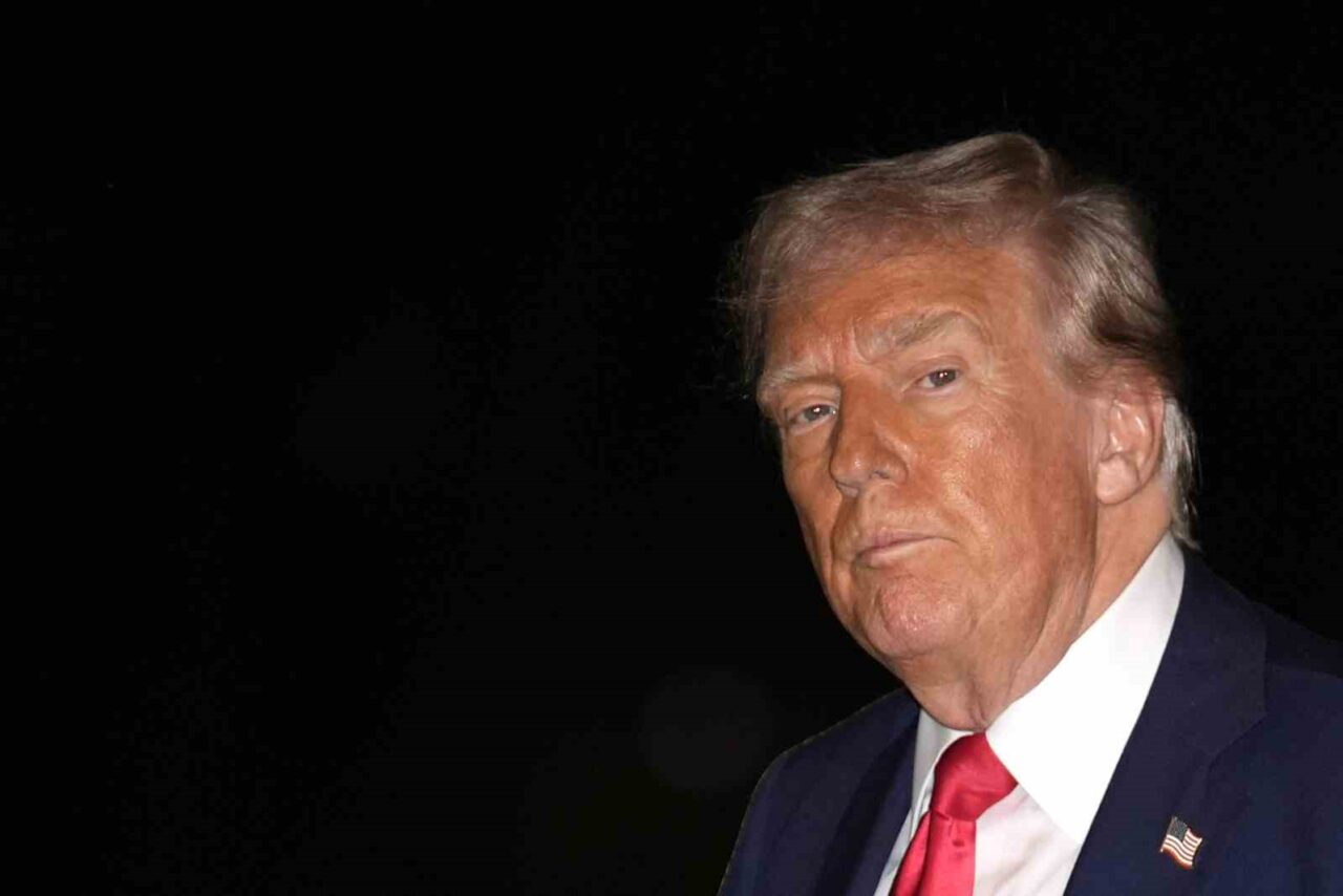 Trump: “İran destekli Husiler son 2 haftadır devam eden saldırılar sonucunda yok edildi”