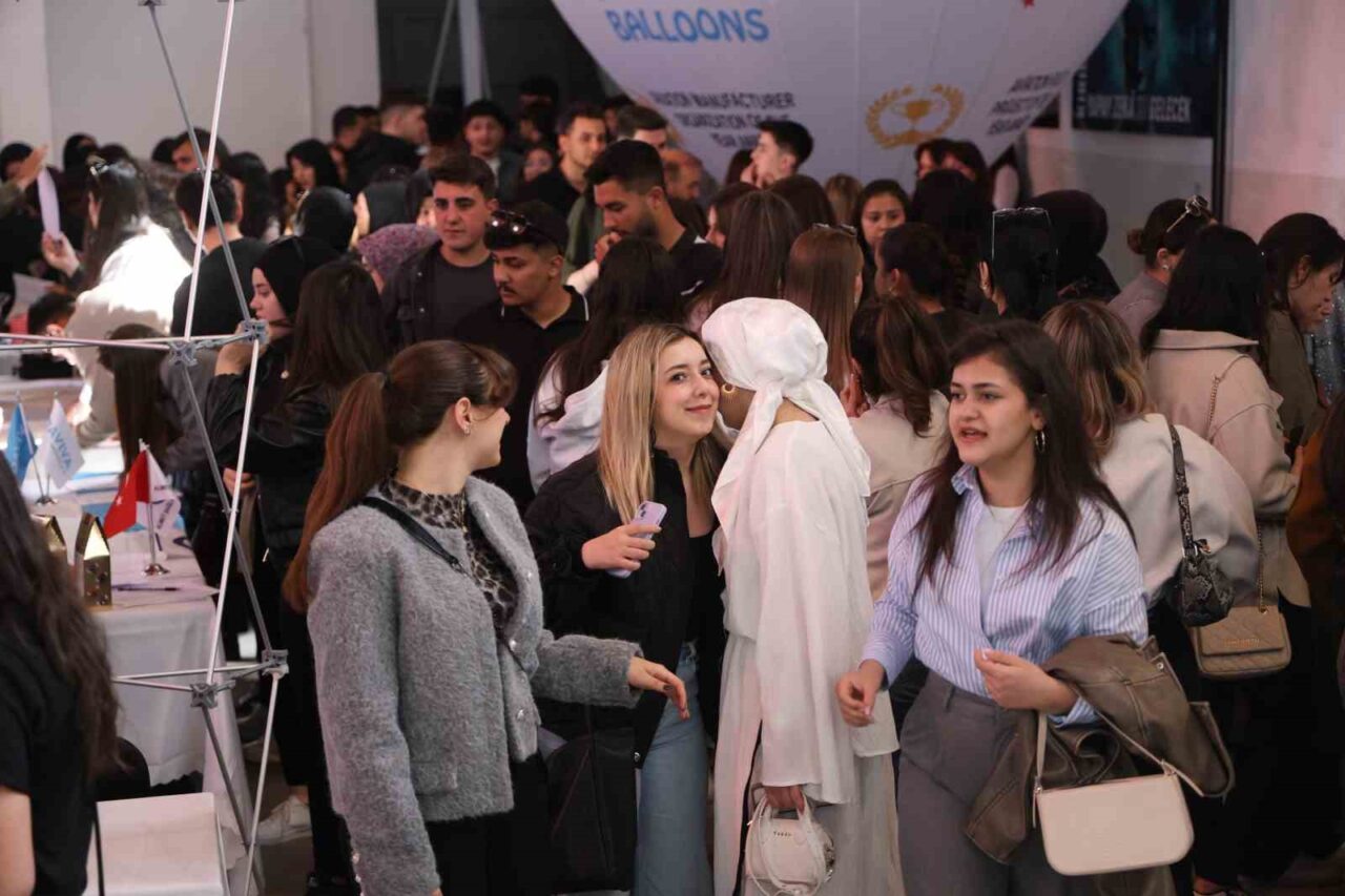 Nevşehir’de kariyer günlerine yoğun ilgi