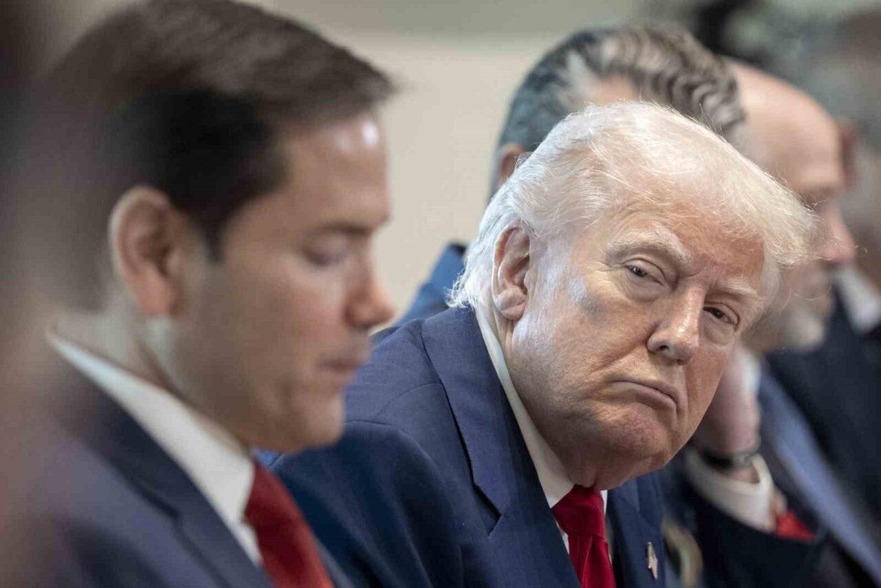 Trump: “Çin’de fabrikalar kapanıyor çünkü biz onların ürünlerini almıyoruz”