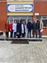 ÖĞRENCİ VE ÖĞRETMENLERE YÖNELİK SEMİNERLER DEVAM EDİYOR