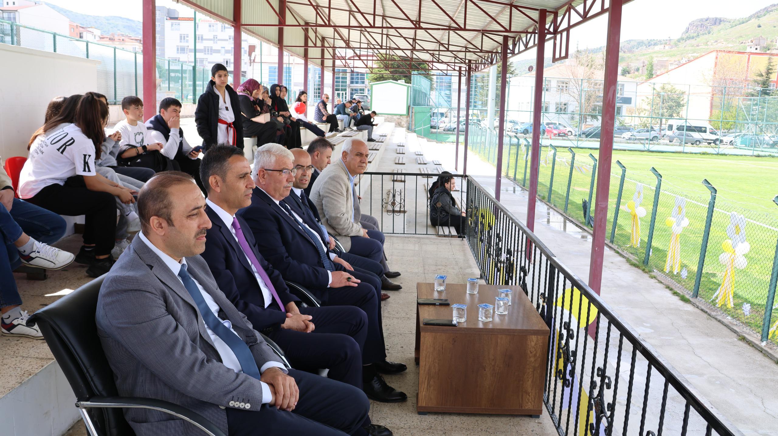 “SEVGİ ŞENLİĞİ” DÜZENLENDİ