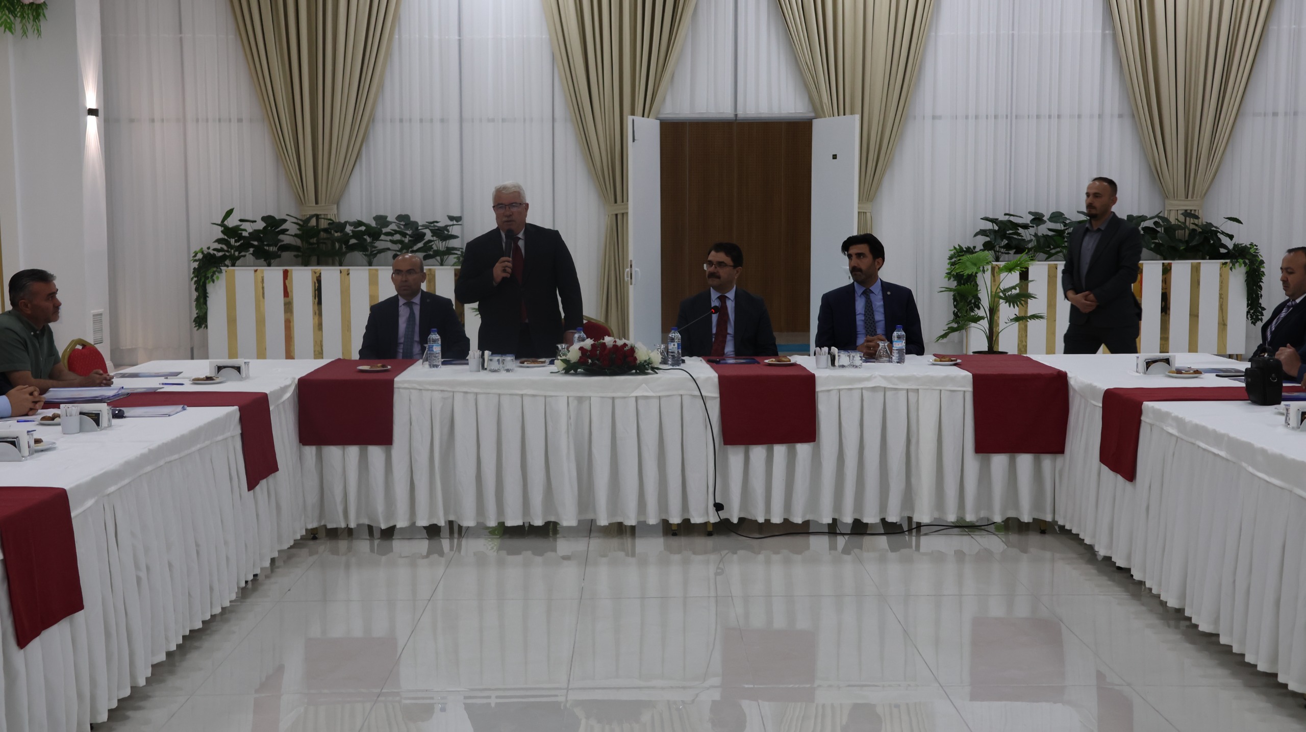 DİN ÖĞRETİMİ GENEL MÜDÜRÜ DR. AHMET İŞLEYEN VE DAİRE BAŞKANI MEHMET DURMAZ, NEVŞEHİR’E ZİYARET GERÇEKLEŞTİRDİLER