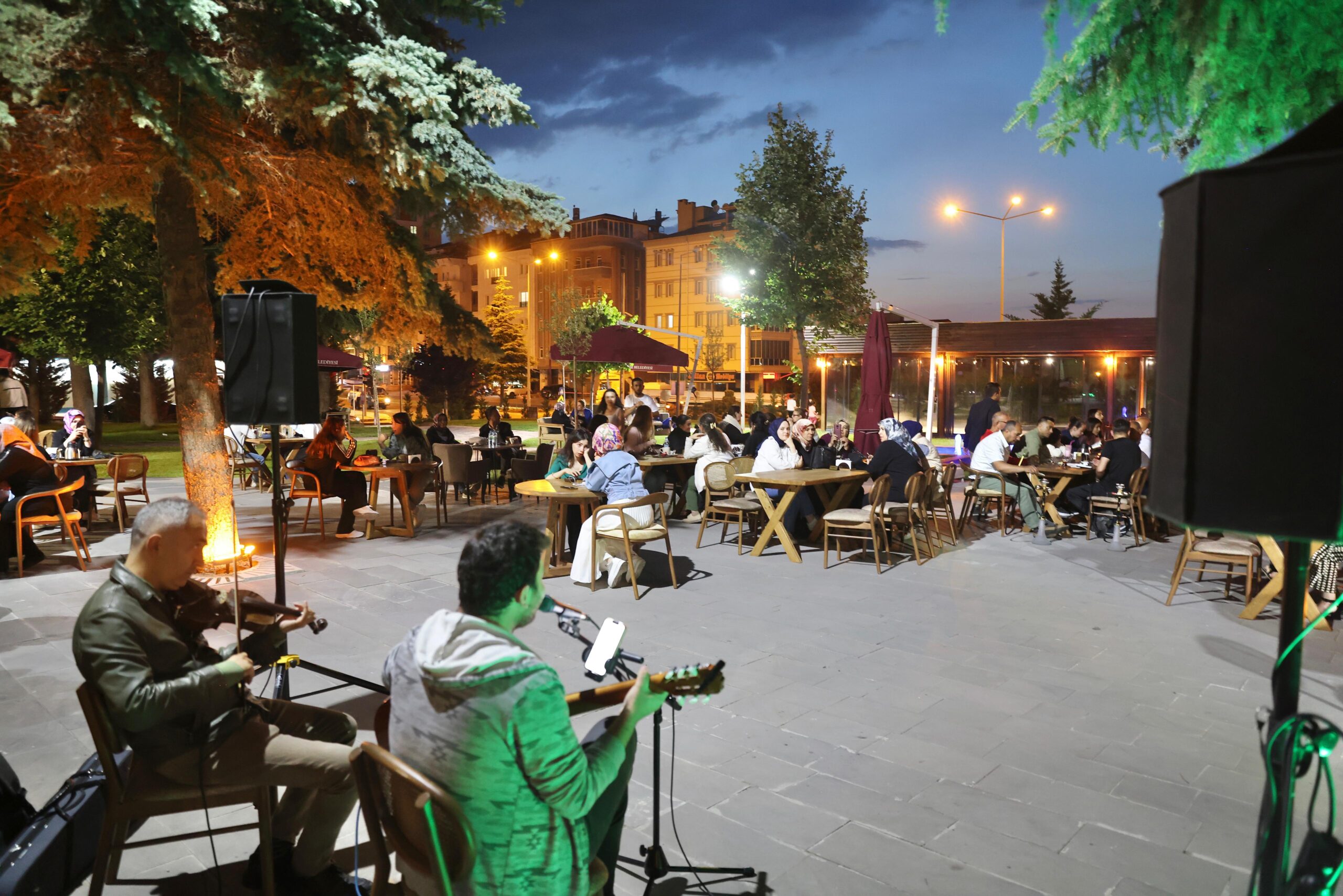 NevMekan’da Canlı Müzik Keyfi Yaşandı