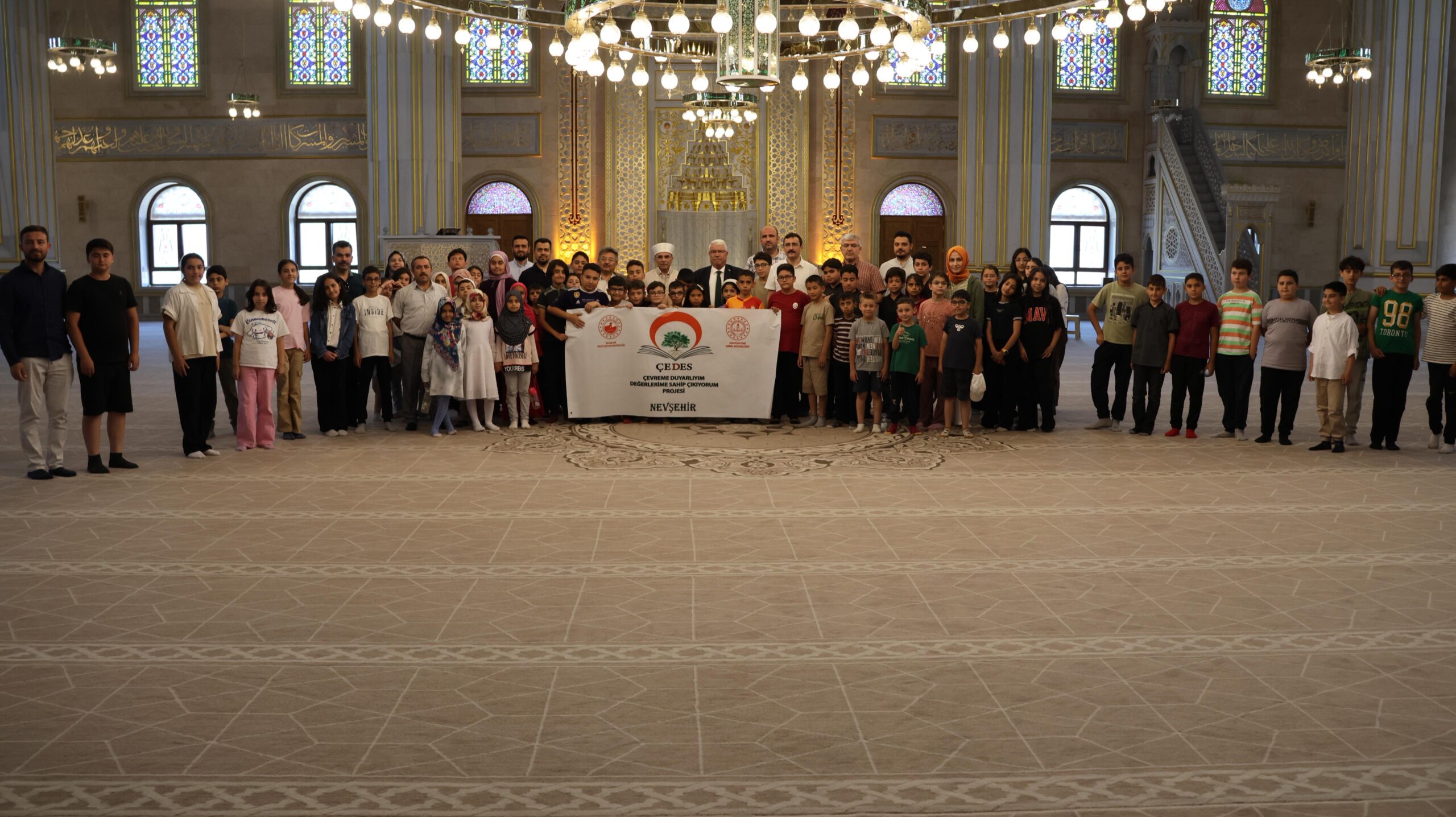 “Çevreme Duyarlıyım, Değerlerime Sahip Çıkıyorum Projesi” (ÇEDES) Şenliği Düzenlendi