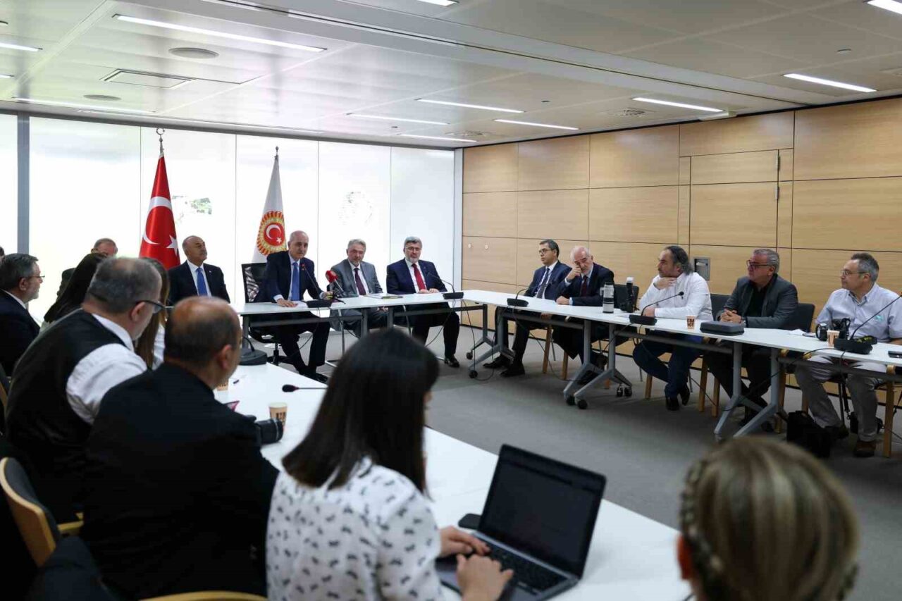 TBMM Başkanı Kurtulmuş: “(Terörsüz Türkiye süreci) Parlamento yaz tatiline girmeden grubu kurarak çalışmalarımıza başlarız”