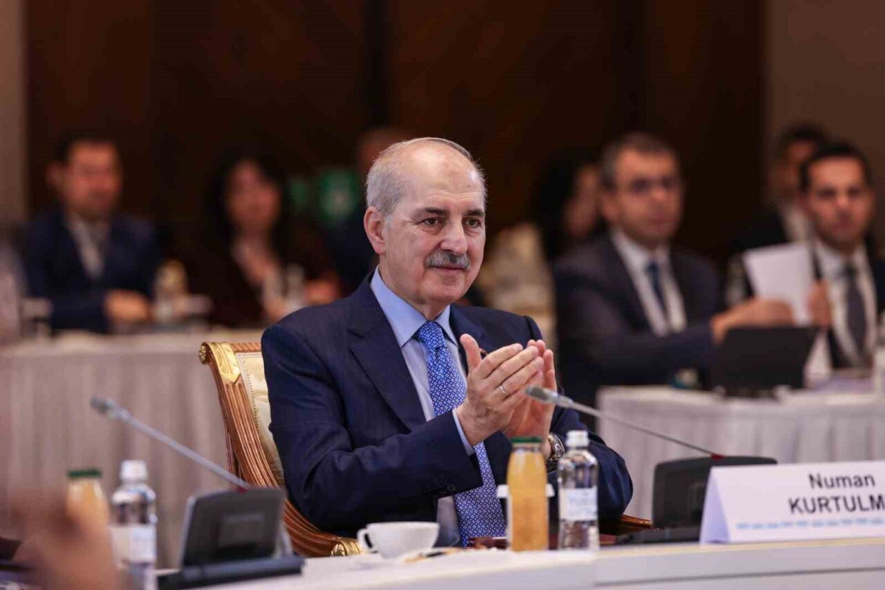 TBMM Başkanı Kurtulmuş: “Türk yurtlarının her köşesinde barış, düzen, adalet ve kalkınma amaçlarına ulaşmak için durmadan çalışacağız”