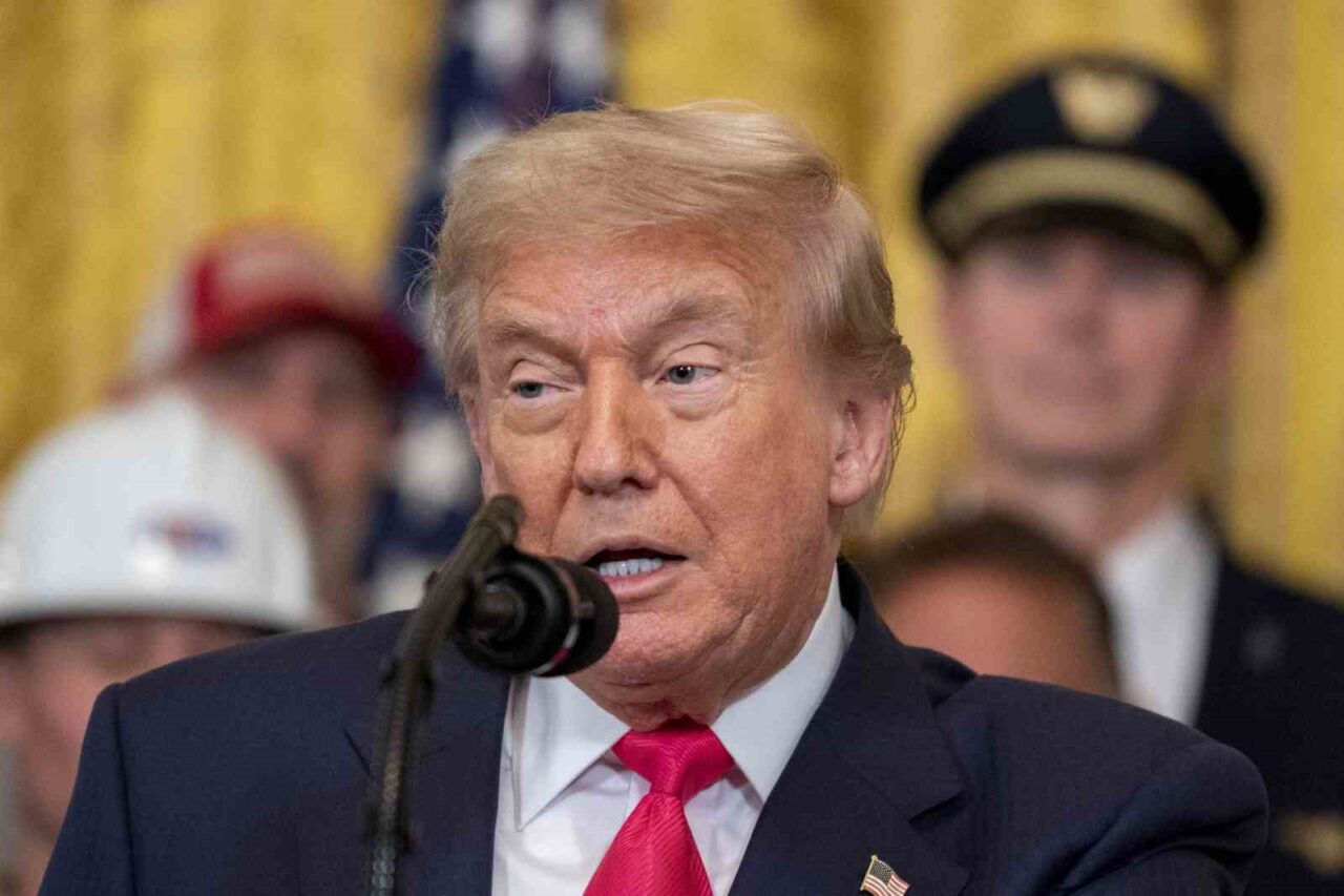 Trump: “Çin ile ticaret anlaşması imzaladık”