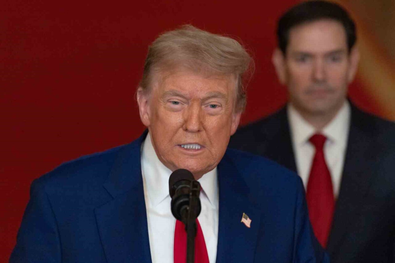 Trump: “İran’a önceden uyarı yaparak can kaybı ve yaralanma olmamasını sağladığı için teşekkür etmek istiyorum”