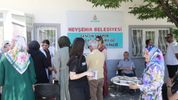 Bolluk ve Bereketin Sembolü Aşure İkram Edildi