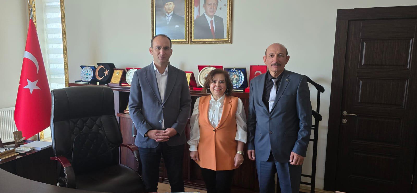 Nevşehirli Ayşe Paslanmaz 1. Afşin Eshab-ı Kehf Şiir Şöleni’ne Katıldı