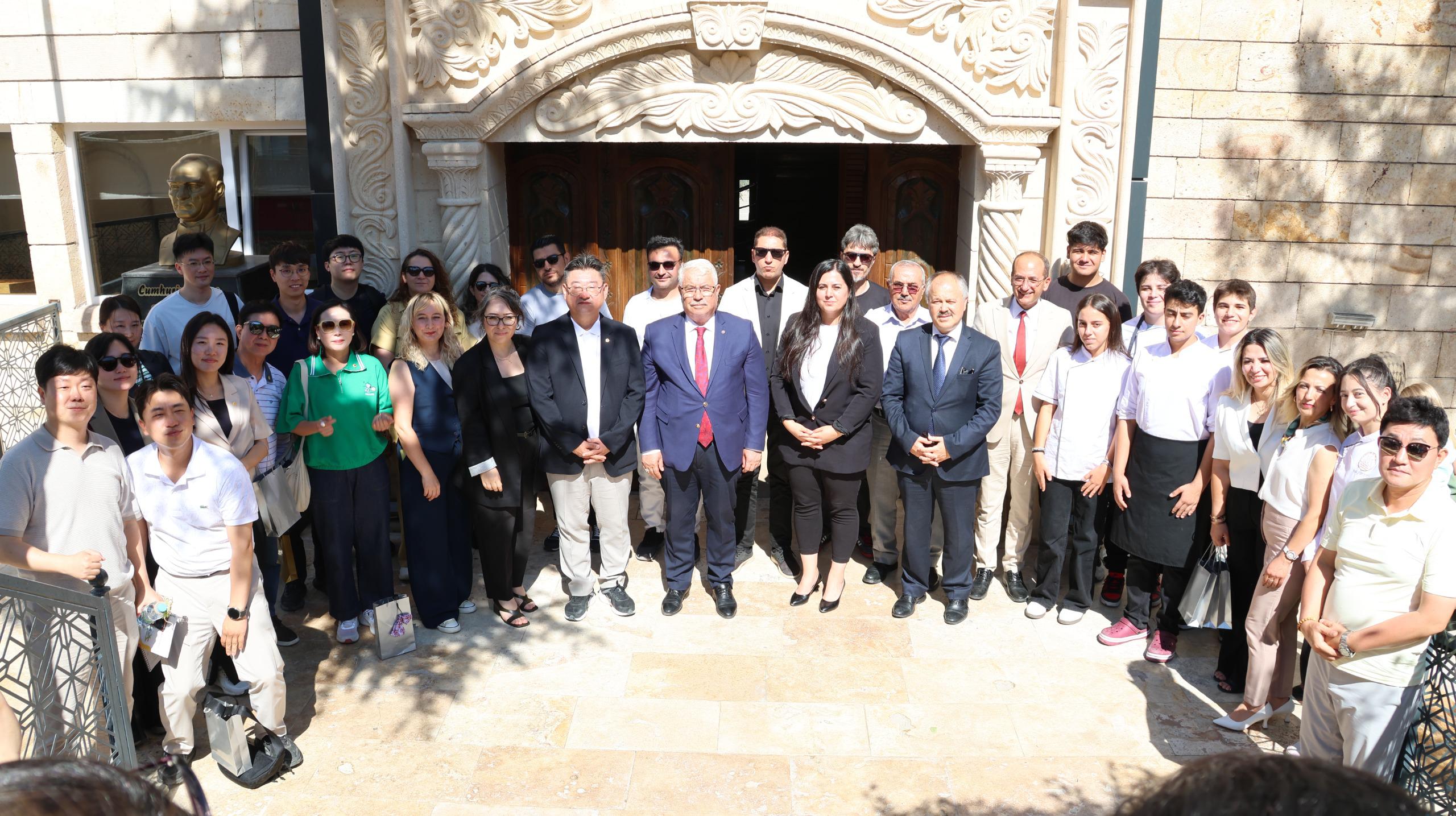 Kore Cumhuriyeti Seul Eğitim Heyetinden Türkiye’nin İlk ve Tek Gastronomi Lisesi Olan Kapadokya Alev Alatlı Gastronomi Mesleki ve Teknik Anadolu Lisesine Ziyaret