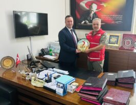 Nevşehir Devlet Hastanesinden Türk Kızılay’a Filistin Bağışı !