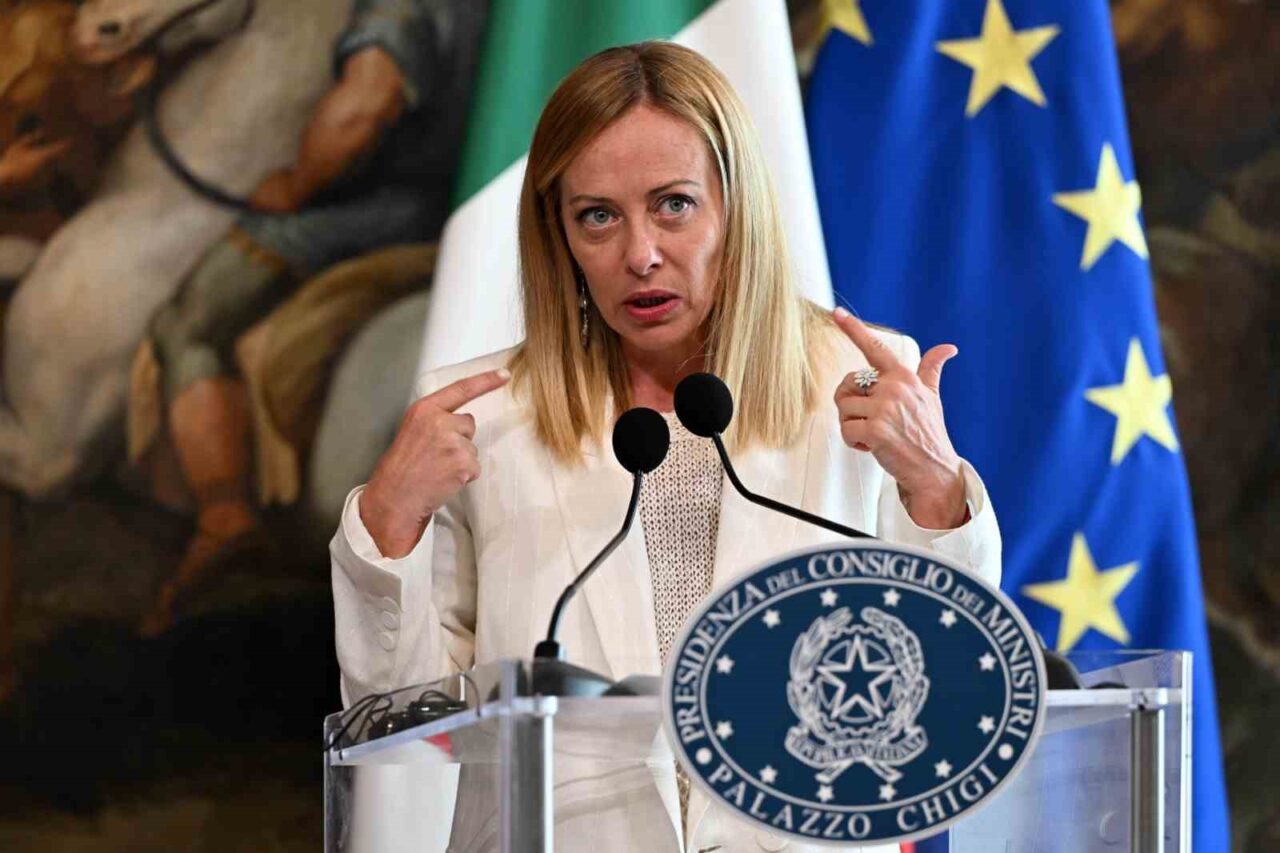 Meloni: “Filistin devletinden yanayım ama devlet kurulmadan önce tanınmasından yana değilim”