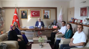 Öğretmenlerden, İl Millî Eğitim Müdürü Yusuf Yazıcı’ya Ziyaret