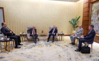 Bakan Fidan, Mısır’da Arap Birliği Genel Sekreteri Ahmed Ebu Gayt ile görüştü