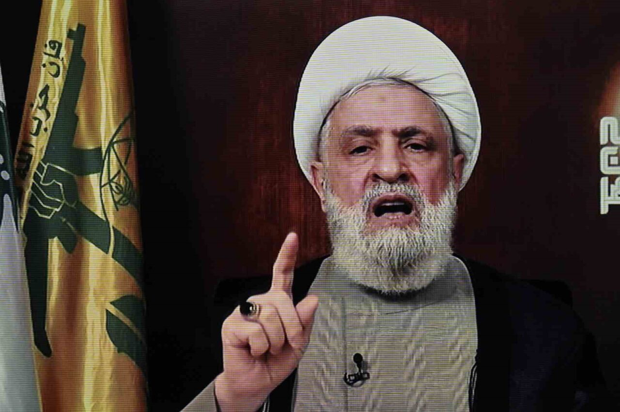 Hizbullah lideri Kasım’dan İsrail’e tehdit: “Sekiz ay boyunca inşa ettikleri tüm güvenlik bir saat içinde çökecektir”