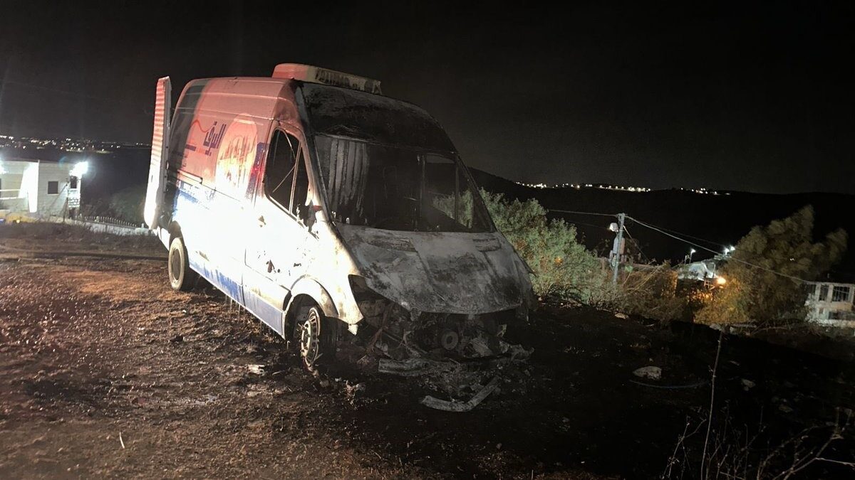 İsrailli yerleşimciler Batı Şeria’daki Filistin köylerine saldırdı: Çok sayıda Filistinli yaralandı