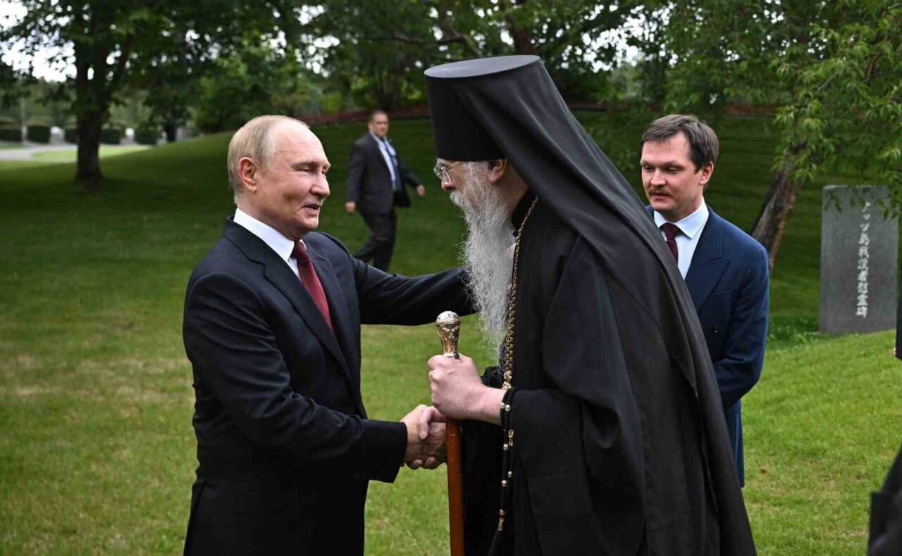 Putin’den Alaska’daki Sovyet mezarlarına ziyaret