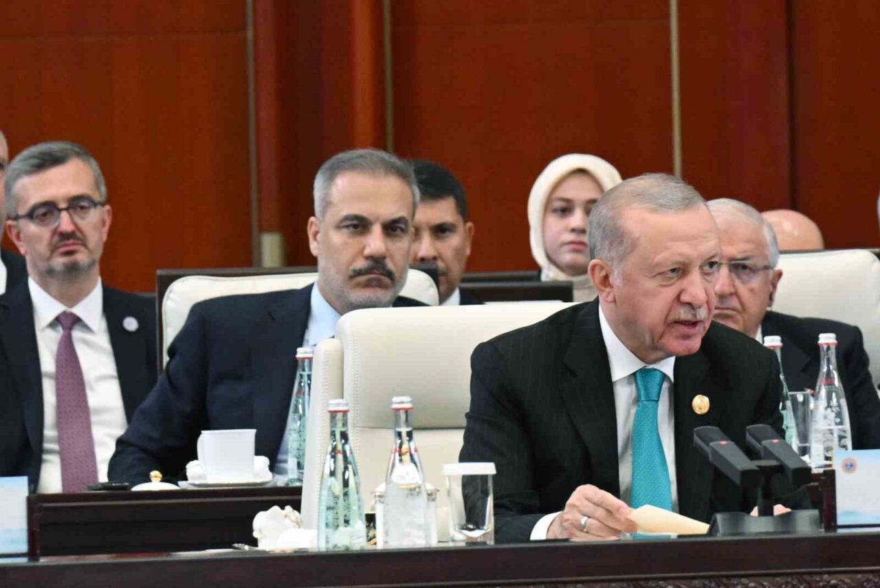 Cumhurbaşkanı Erdoğan: “Bebeklerin, çocukların, yaşlıların açlıktan öldüğü bir vahşeti 23 aydır durduramamanın hiçbir izahı yoktur ve olamaz”