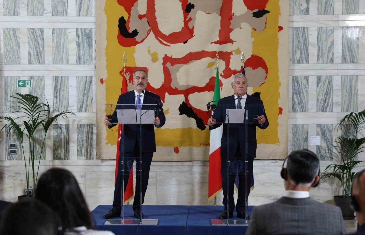 Dışişleri Bakanı Fidan: “İsrail’in yayılmacı politikasının Katar’a kadar uzanması Netanyahu’ya göz yuman çevrelerin artık uyanmasını sağlamalı”