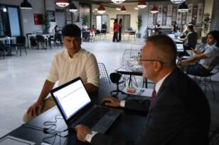 İlk kaydı Rektör yaptı