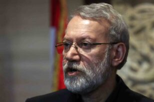 Laricani’den İslam ülkelerine: “İİT toplantılarının sonuçsuz kalması Siyonist rejimin lehinedir”