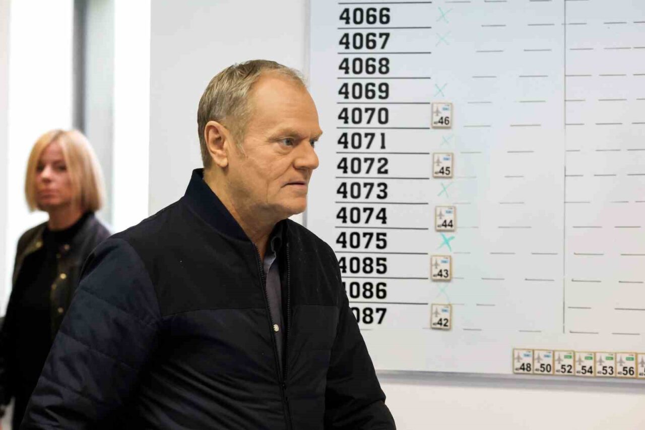 Polonya Başbakanı Tusk’un şahsi aracı çalındı