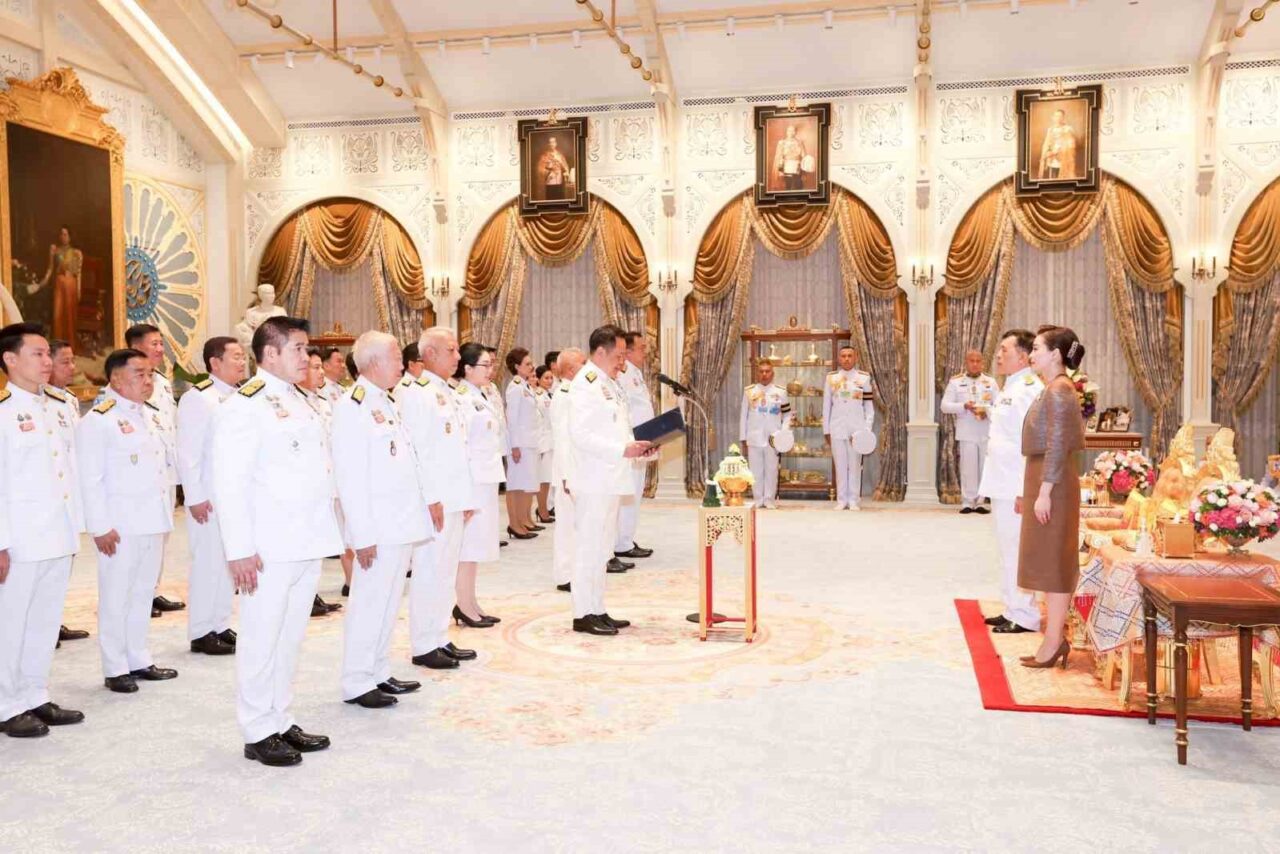 Tayland’da yeni hükümet göreve başladı