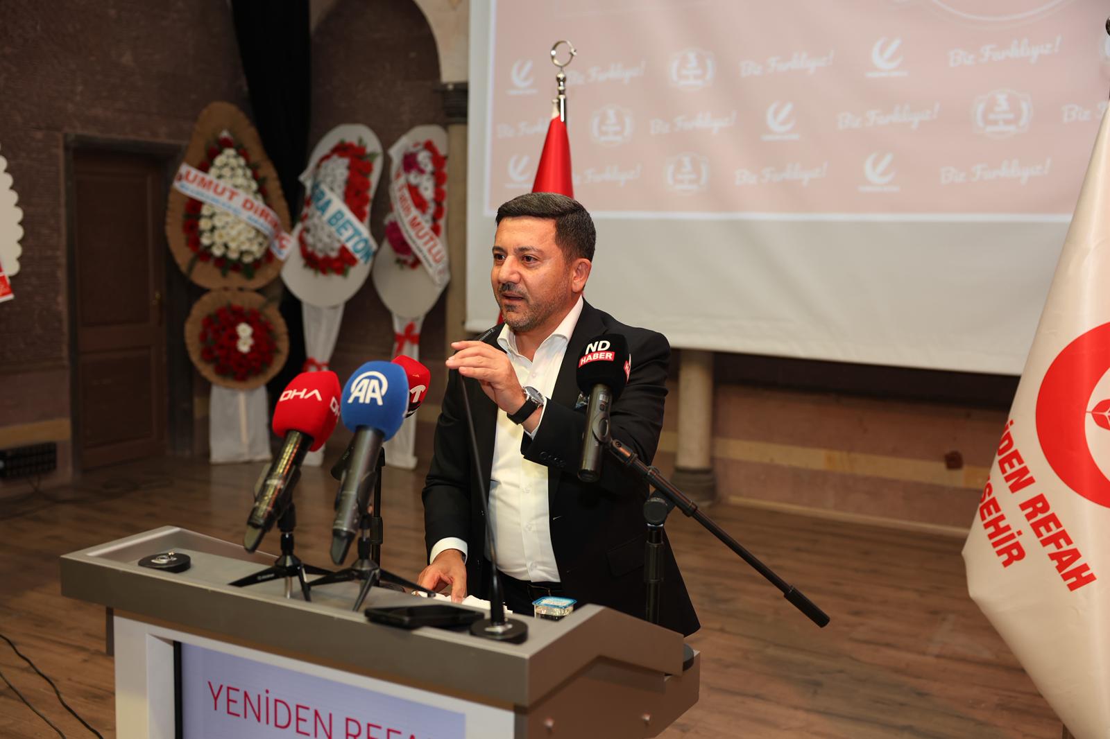 Başkan Arı, Yeniden Refah Partisi Nevşehir 3. Olağan Kongresi’ne Katıldı