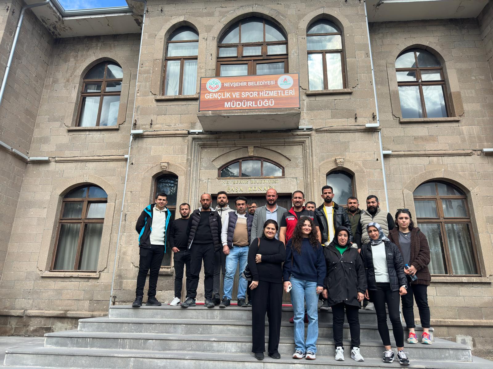 Ev Ve Süs Hayvanı Satıcılarına Yönelik Sertifikalı Eğitim Programı Düzenlendi