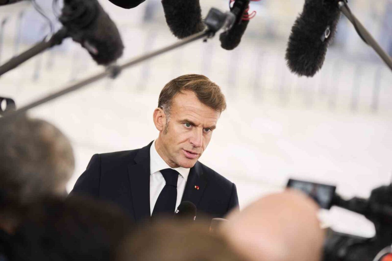 Macron: “Tüm rehinelerin serbest bırakılması ve Gazze’de ateşkes artık mümkün”