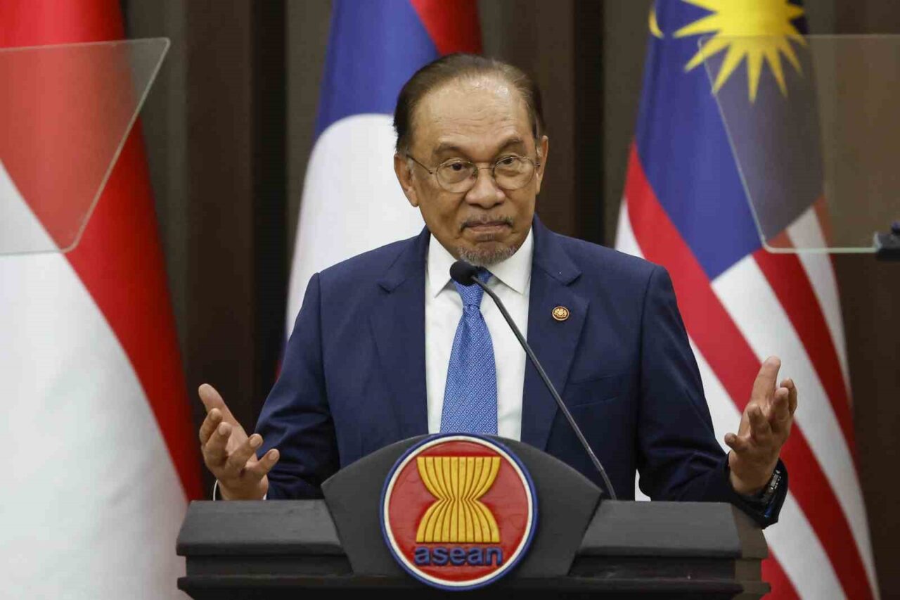 Malezya Başbakanı İbrahim: “ABD’nin barış planı mükemmel değil, hatta çoğuna katılmıyoruz”