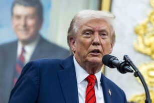 Trump: “ABD Çin’e zarar vermek değil, yardım etmek istiyor”