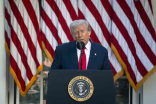 Trump: “İsrail ben izin verir vermez Gazze sokaklarına geri döner”