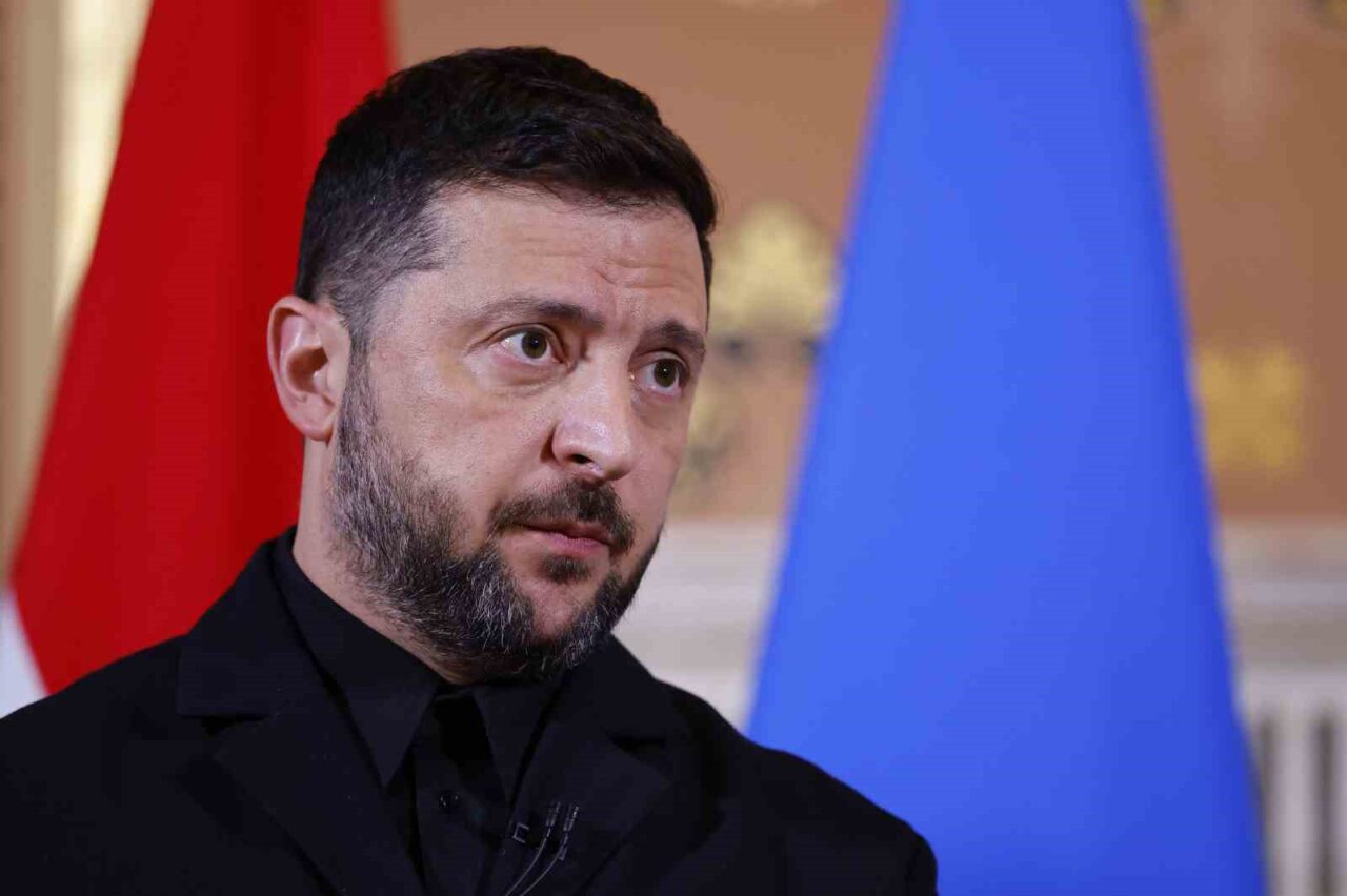 Zelenskiy: “Rusya veya Belarus dışında, sonuç elde edebileceksek barış görüşmeleri nerede olacaksa olsun”