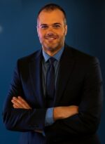 TÜRKİYE’NİN İLK KRUVAZİYER EĞİTİM KİTABI, YOĞUN İLGİ ÜZERİNE YENİDEN BASKIDA